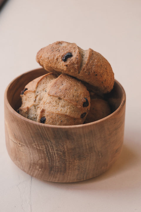 Pain olives-origan-basilic